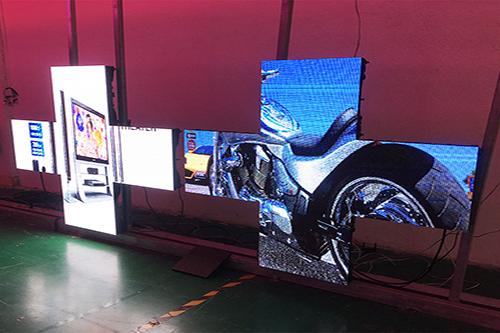   P3.91 Creative Special Shape LED Panel to French